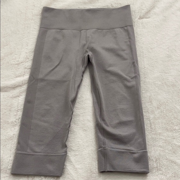 Lululemon Leggings - Picture 1 of 5